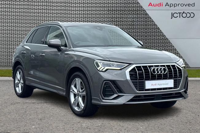 Audi Q3 Photo 1