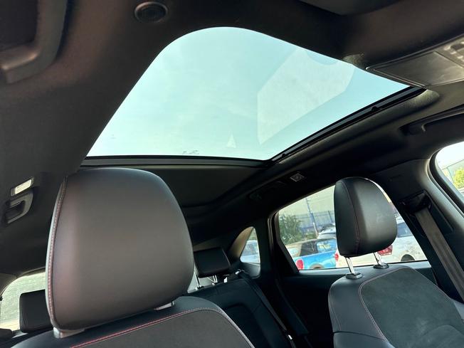 FORD Kuga Photo 32