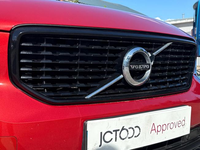 VOLVO Xc40 Photo 21