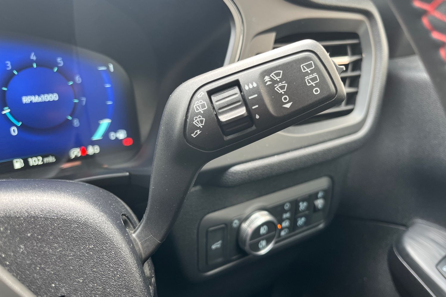 Ford KUGA Photo 14