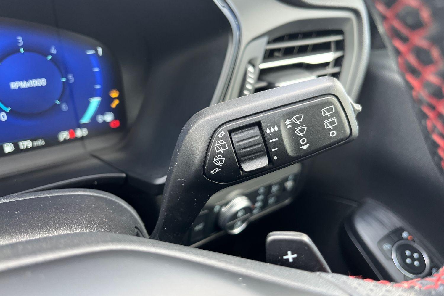 Ford KUGA Photo 14