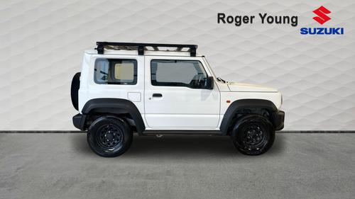 Suzuki Jimny Photo autoimg-eca10916bc50ff0cf9f6a964c84e4762498cf976.jpg