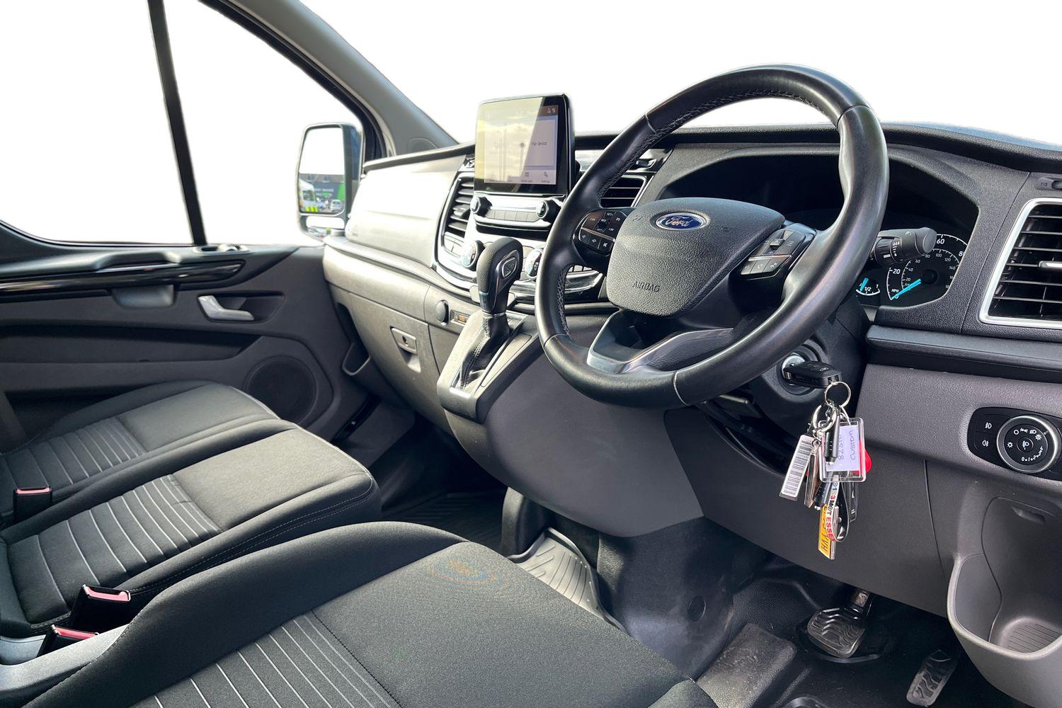 Ford TRANSIT CUSTOM Photo 13