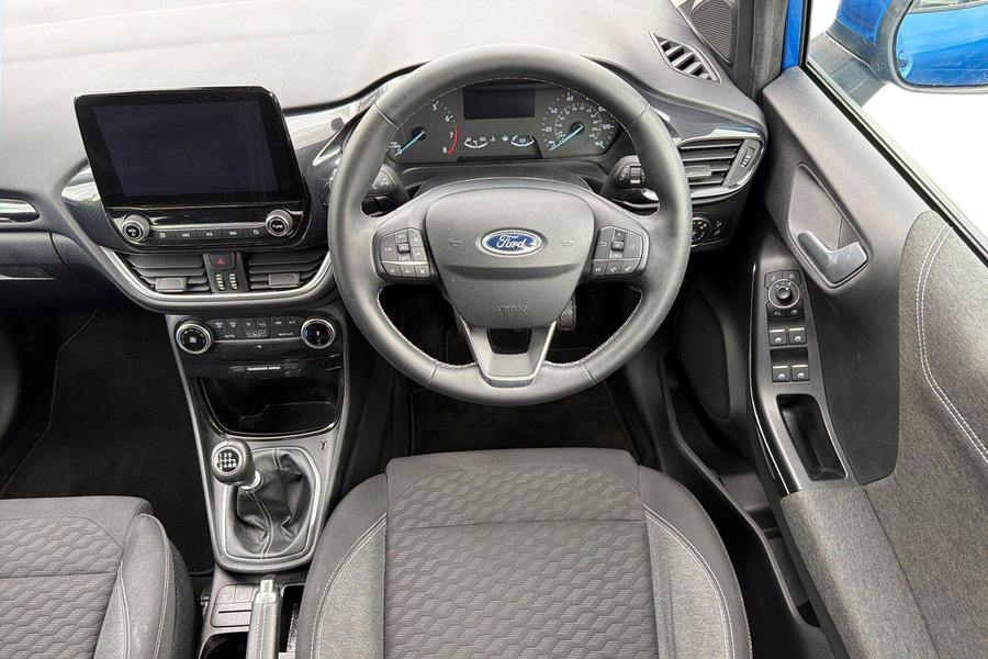 Ford PUMA Photo autoimg-eca9b445c69fcc291f1b438ec06f75b20c066fc9.jpg