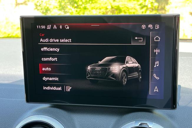 Audi Q2 Photo 23
