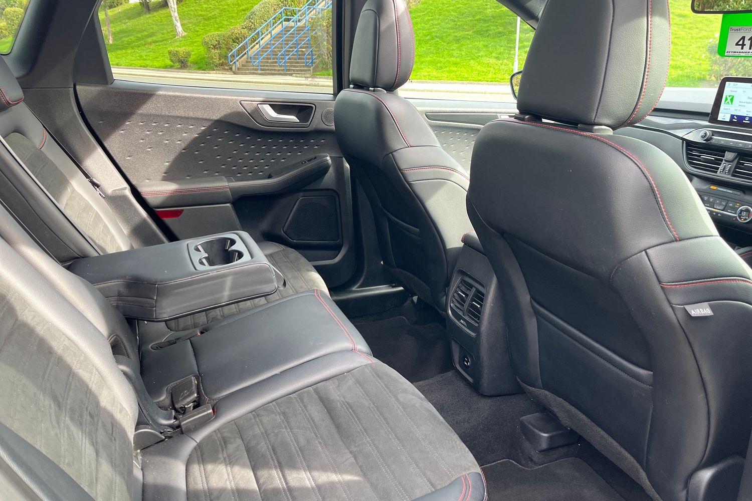Ford Kuga Photo 35