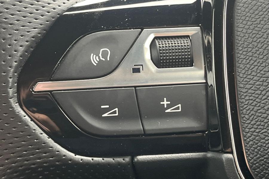Peugeot 2008 Photo autoimg-ecb049e6caa556eca2cdfab73d5885a59fe58138.jpg