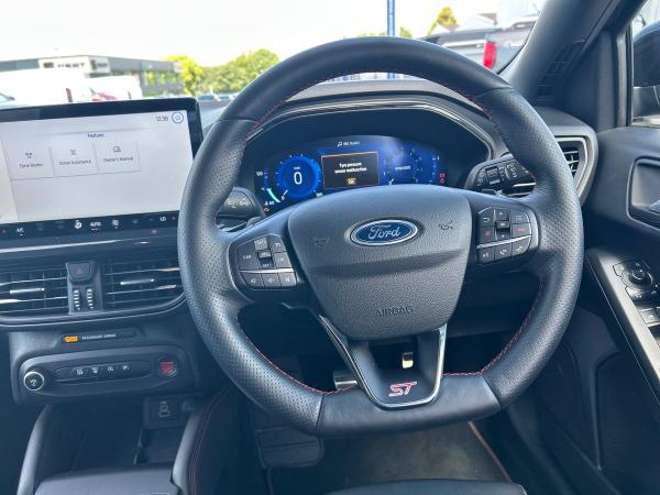 Ford Focus Photo autoimg-ecb3857eba0b22e5bc54e920159d991acf56193a.jpg