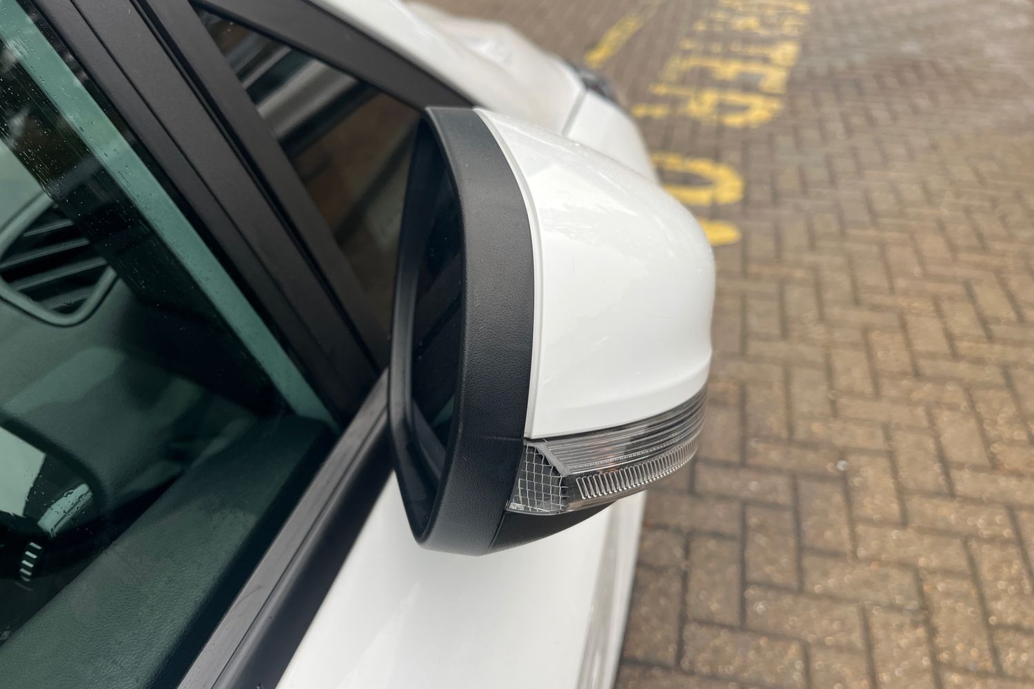 Ford Fiesta Photo 23