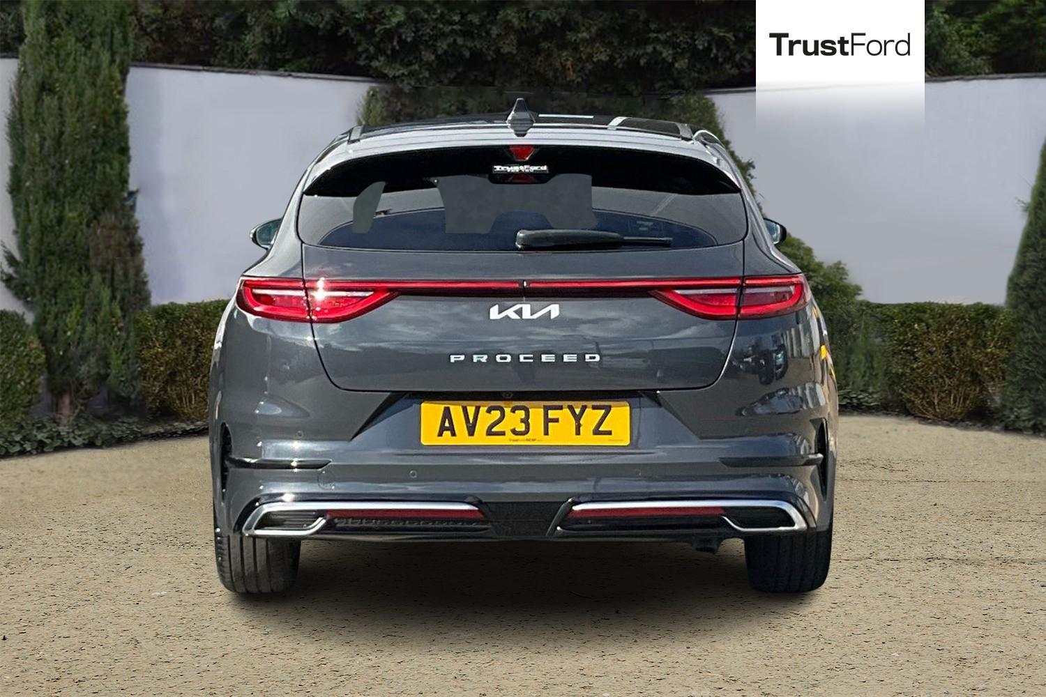 Kia ProCeed Photo 6