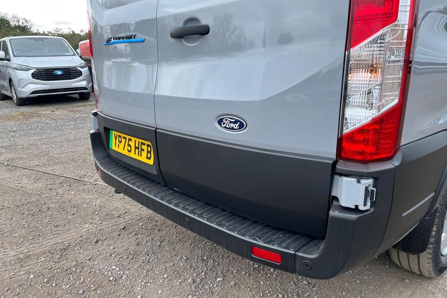 Used Ford E-TRANSIT YP75HFB 21