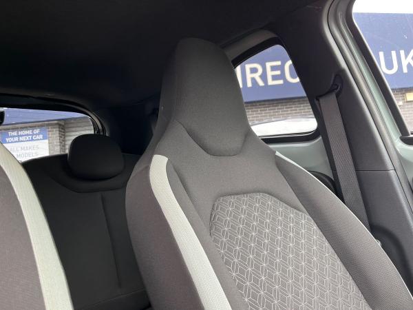 Toyota Aygo X Photo autoimg-ecc3ac515701662ebcbb6b801f80aaa7625ef3be.jpg