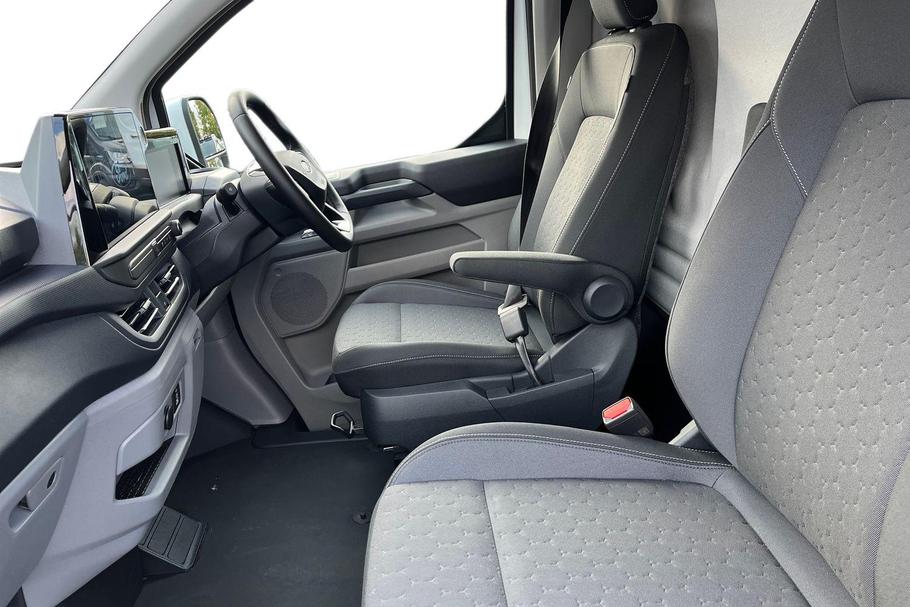 Used Ford E-TRANSIT CUSTOM LD75CAE 9