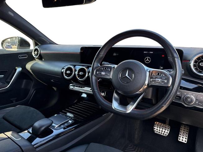 Mercedes-Benz A Class Photo 6