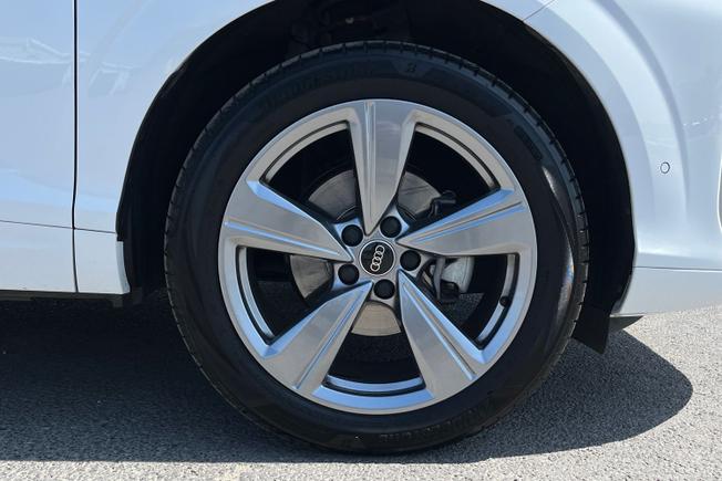 AUDI Q3 Photo 5