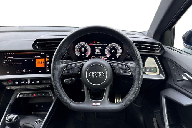 AUDI A3 Photo 11
