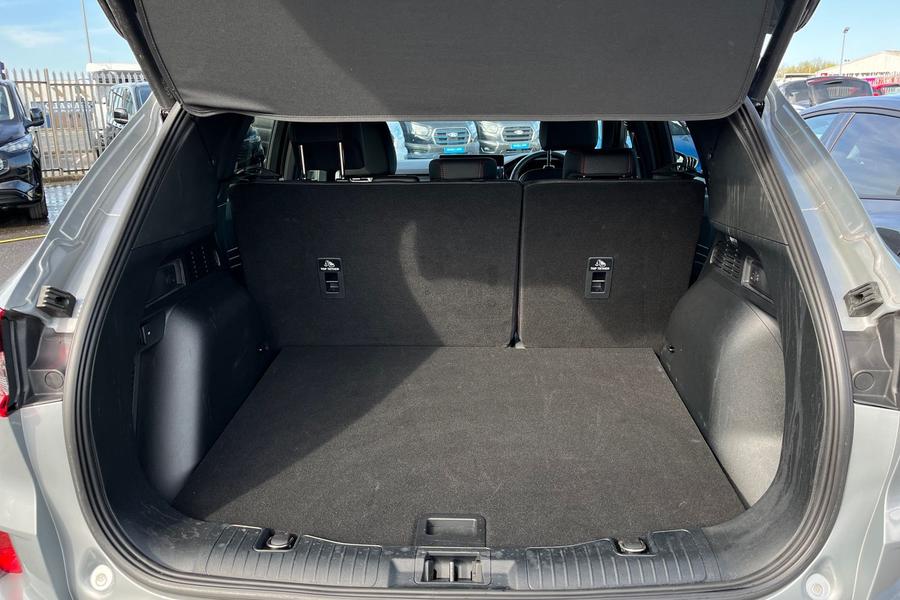 Ford Kuga Photo autoimg-ecdaa8eb0721d19daf59071e8af227b237c39771.jpg