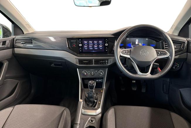 VOLKSWAGEN Polo Photo 10