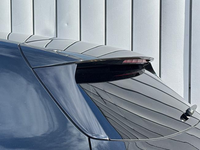 MERCEDES-BENZ A Class Photo 35