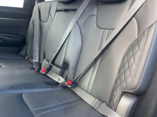 Kia SORENTO Photo autoimg-ecdc1489948bf3b3810220e0eb0d33e7fa7b56d9.jpg