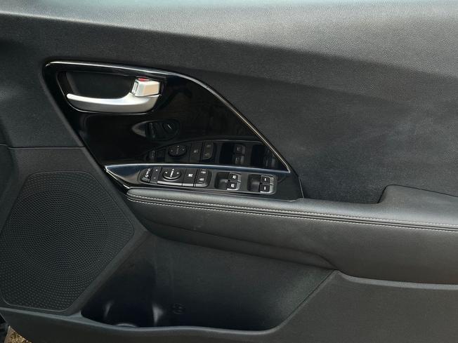 KIA Niro Photo 30
