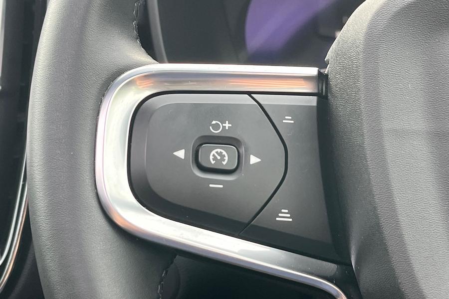 Volvo XC40 Photo autoimg-ece04e81aec717d5906a470bae78b941bb1d5f66.jpg