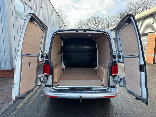 Volkswagen Transporter Photo 32