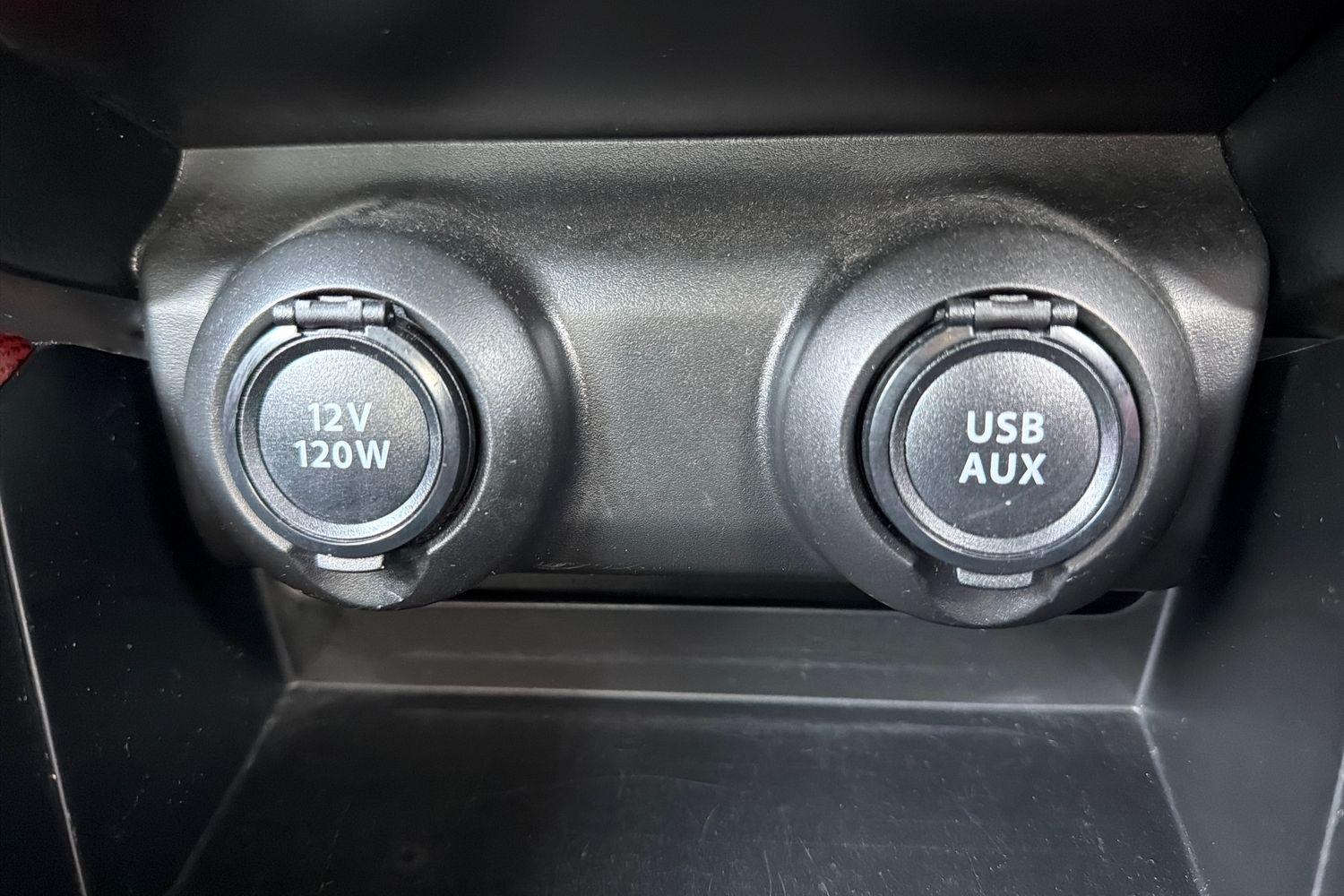 Suzuki SWIFT Photo 31