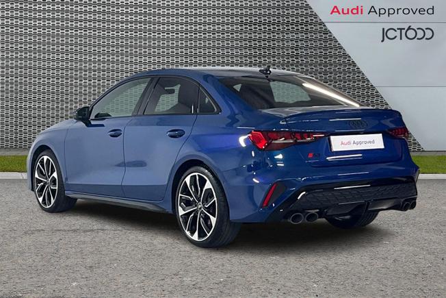 AUDI S3 Photo 3