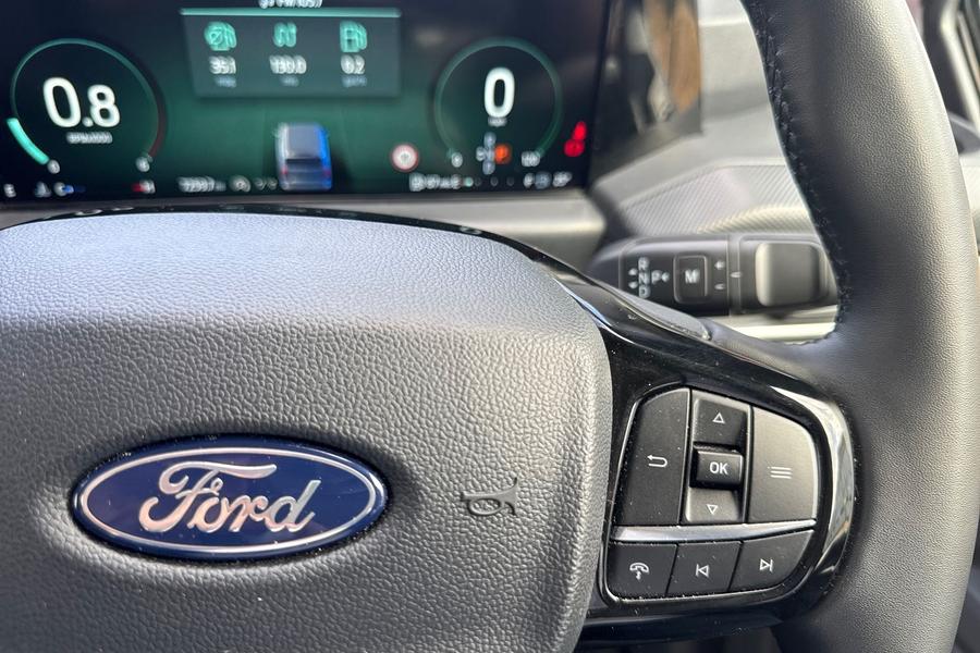Ford TRANSIT CUSTOM Photo autoimg-ece51161e2e2ee97f1a49a459ce00cc7e9181156.jpg