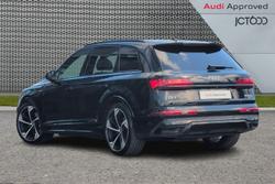 Audi Q7 Photo 3
