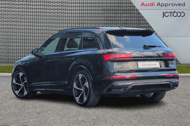 Audi Q7 Photo 3