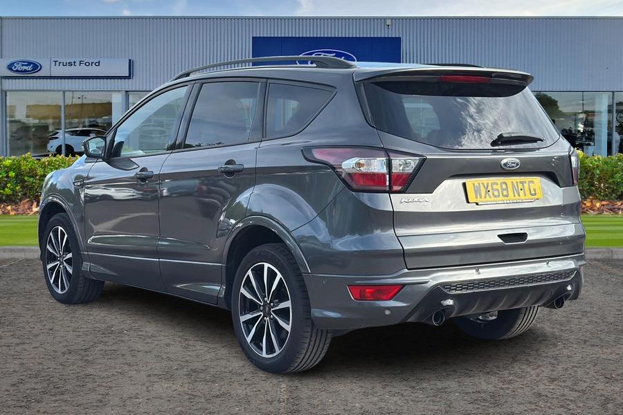 Ford KUGA Photo autoimg-ecebaeb04591aaf775c4baf756618eb8a7565f56.jpg