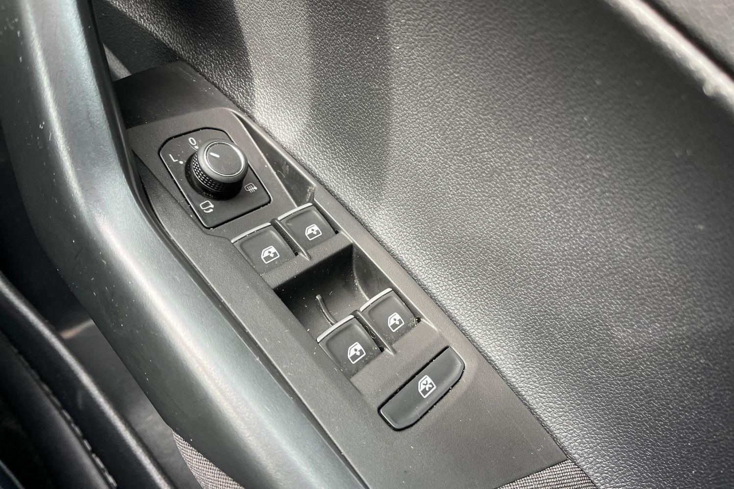 Volkswagen POLO Photo 15