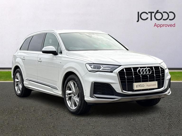 Used AUDI Q7