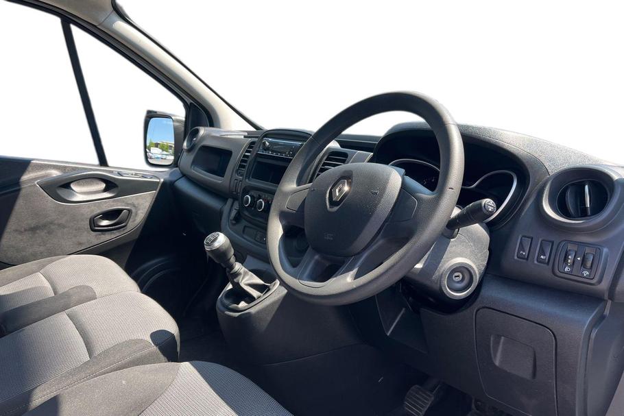 Used Renault TRAFIC HN71FEM 14