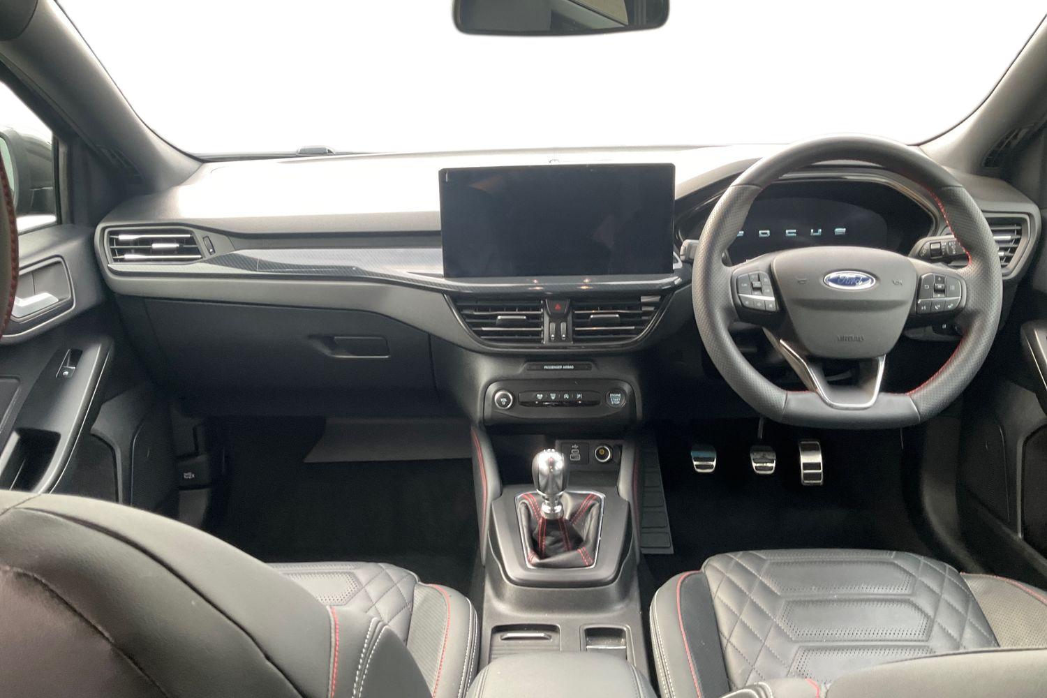 Ford Focus Photo 9