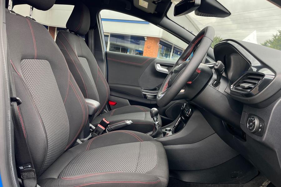 Ford PUMA Photo autoimg-ecf6fc78c7bea071ddb76af425d3eb118ee34e7d.jpg