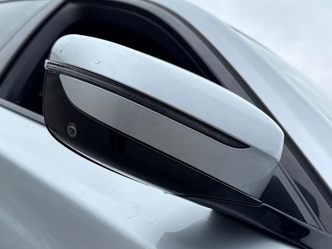 BMW 7 Series Photo 38
