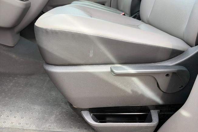 VOLKSWAGEN TRANSPORTER Photo 43
