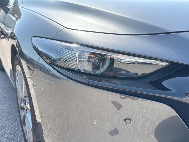 MAZDA Mazda3 Photo 19