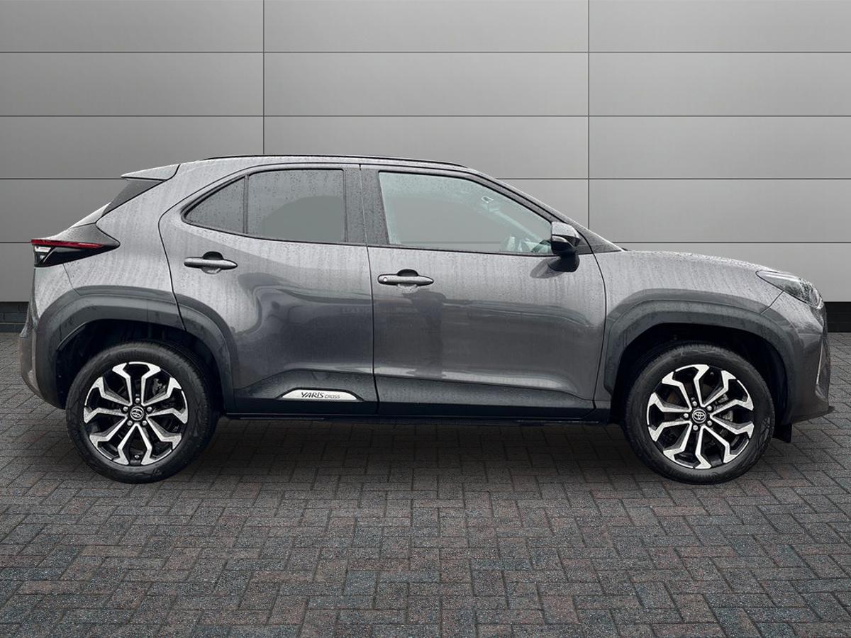 Toyota Yaris Cross Photo 5