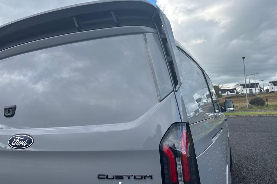 Ford TRANSIT CUSTOM Photo autoimg-ecfad5522b1a816df4623f211dfd99ef3436f5c1.jpg
