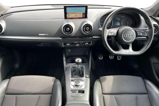 AUDI A3 Photo 10