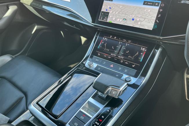 Audi Q7 Photo 33