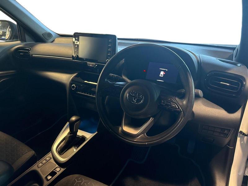 Used Toyota Yaris Cross PJ22UKE 10