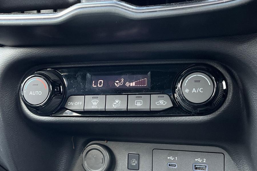 Nissan Juke Photo autoimg-ed02df3463503872e14eee90d74a03377552f0e5.jpg