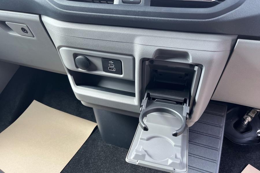 Ford TRANSIT CUSTOM Photo autoimg-ed07a605e3bb3afec71c7d5aa68df260bd3c2165.jpg