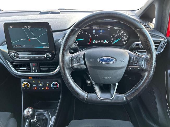 FORD Fiesta Photo 11