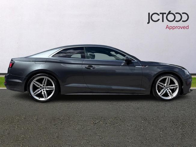AUDI A5 Photo 4
